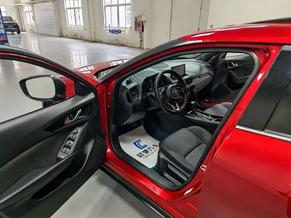 Mazda CX-4