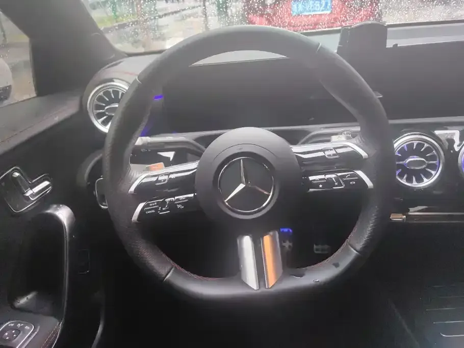 Mercedes-Benz CLA (Import)