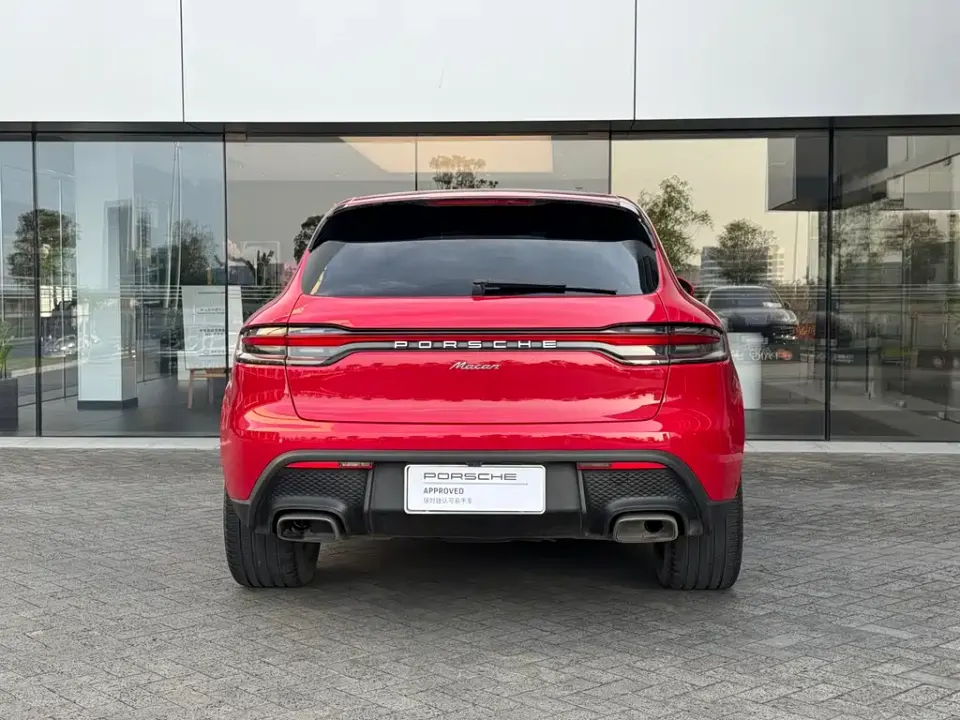 Porsche Macan
