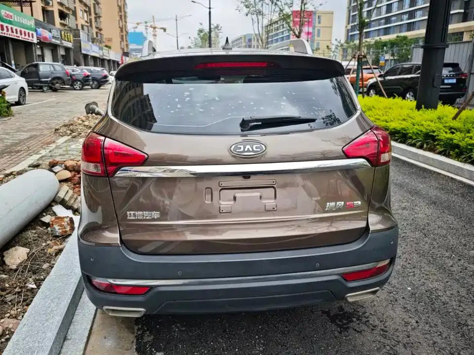 JAC Refine S3