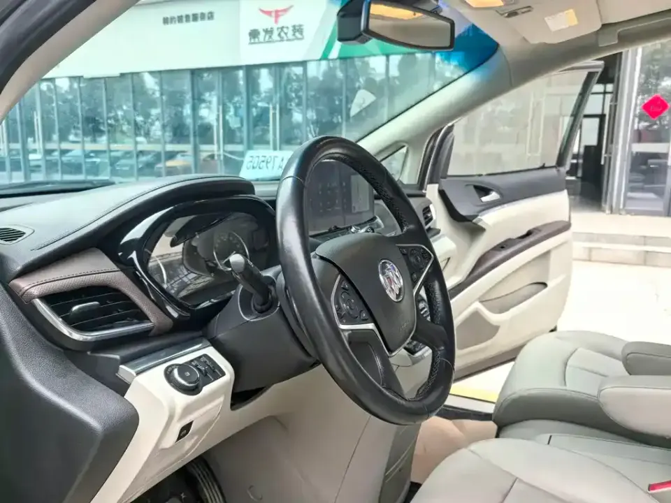 Buick GL8