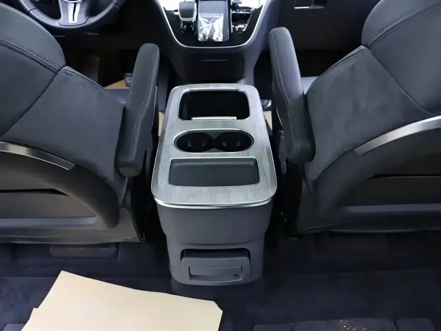 Hongqi Hongqi HQ9 PHEV