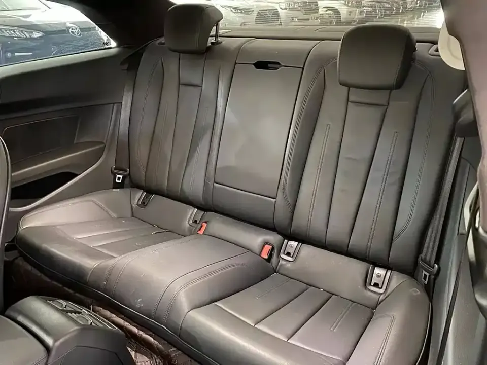 Audi A5 (Import)