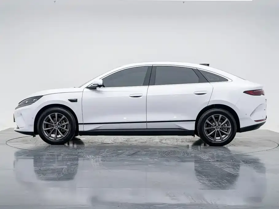 BYD Qin L