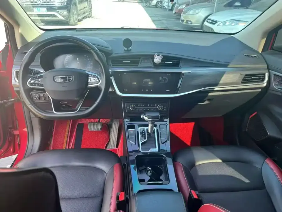 Geely Emgrand GS