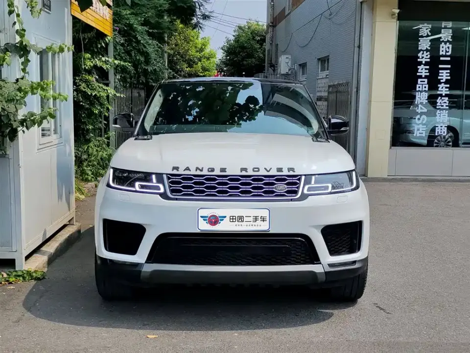 Land Rover Sport