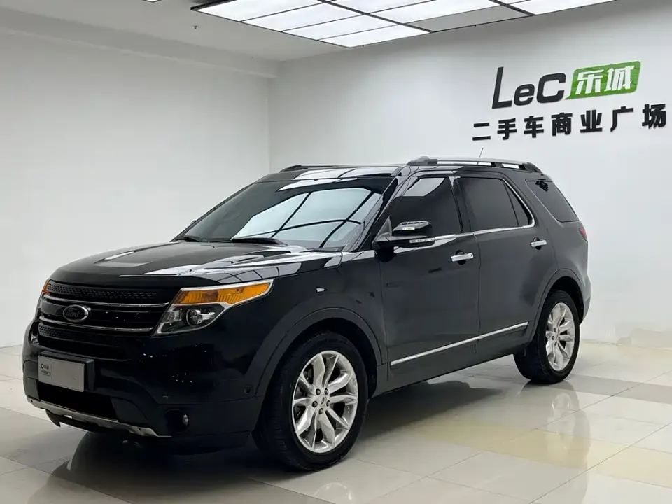 Ford Explorer (Import)