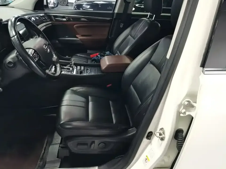 GAC Trumpchi GS8