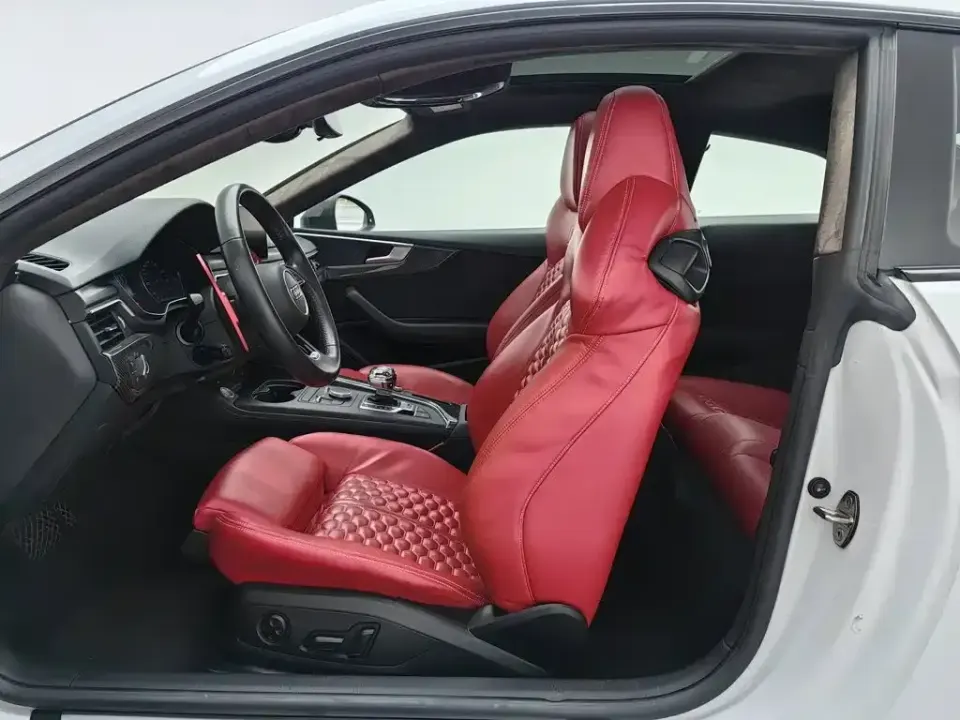 Audi A5 (Import)