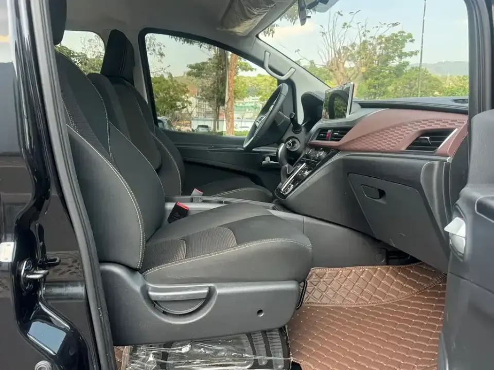 JAC Refine Refine M3