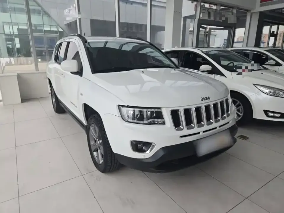 Jeep Compass (Import)