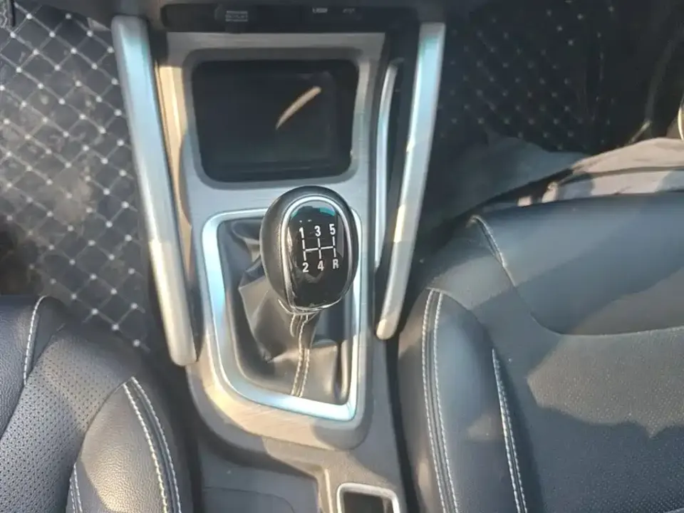 Geely Vision X3