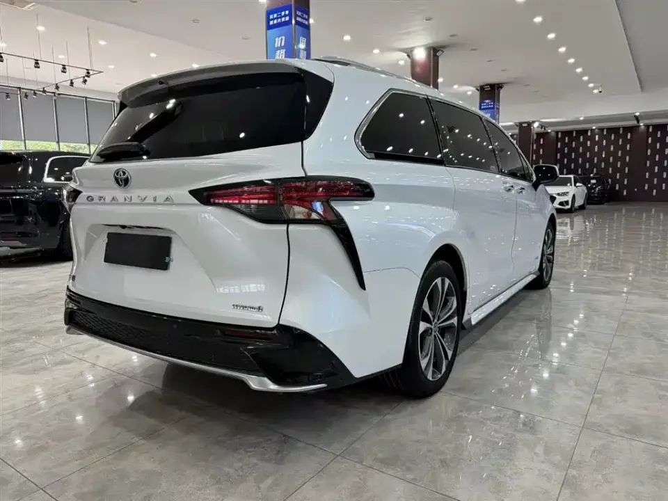 Toyota Granvia