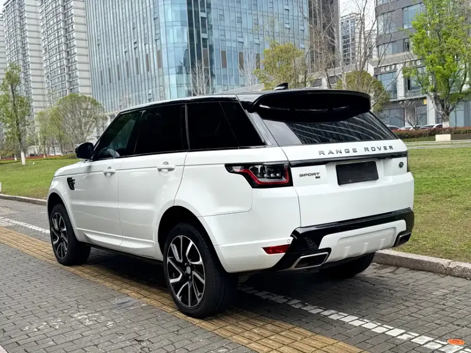 Land Rover Sport