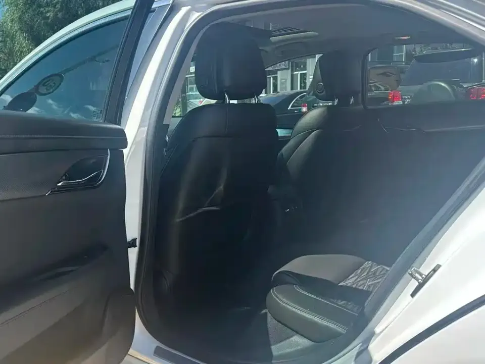 Cadillac ATS-L