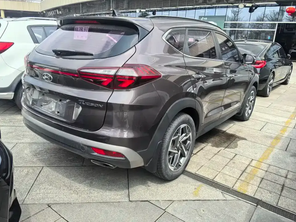 Hyundai Tucson