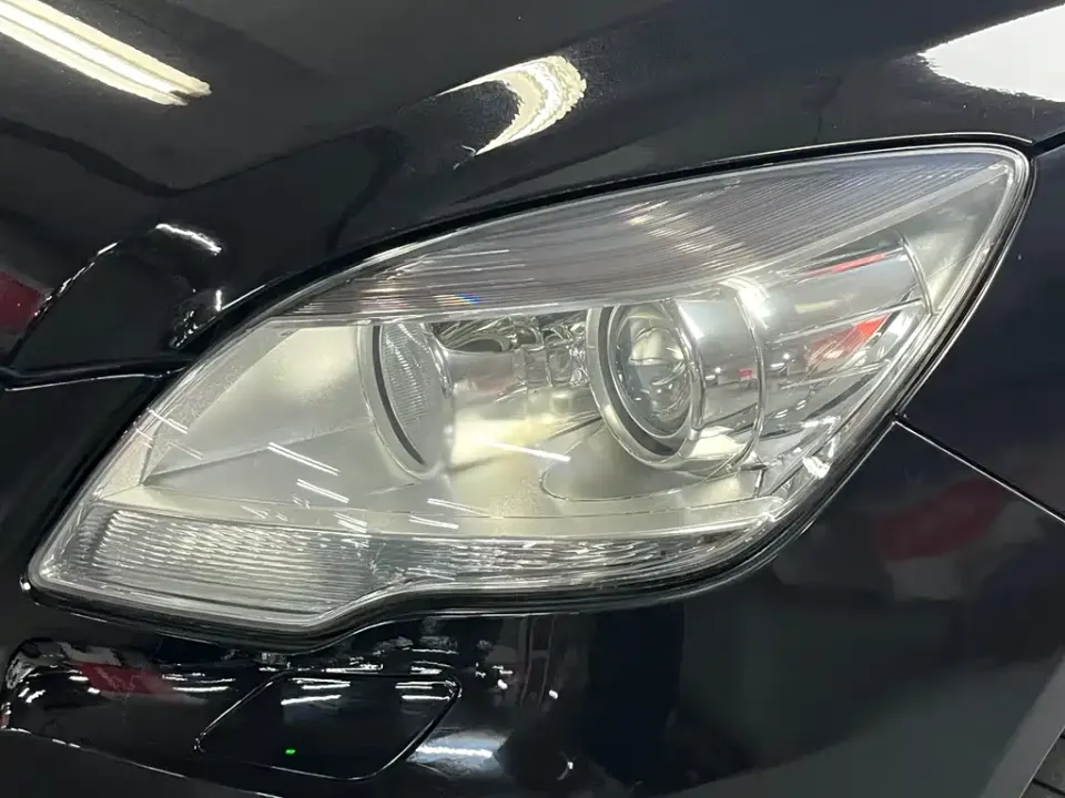 Mercedes-Benz R-Class