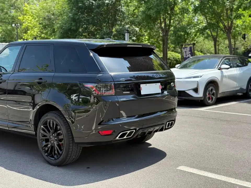 Land Rover Sport