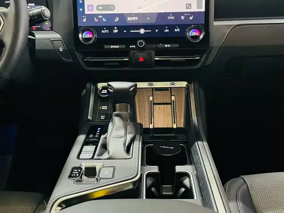 Lexus GX