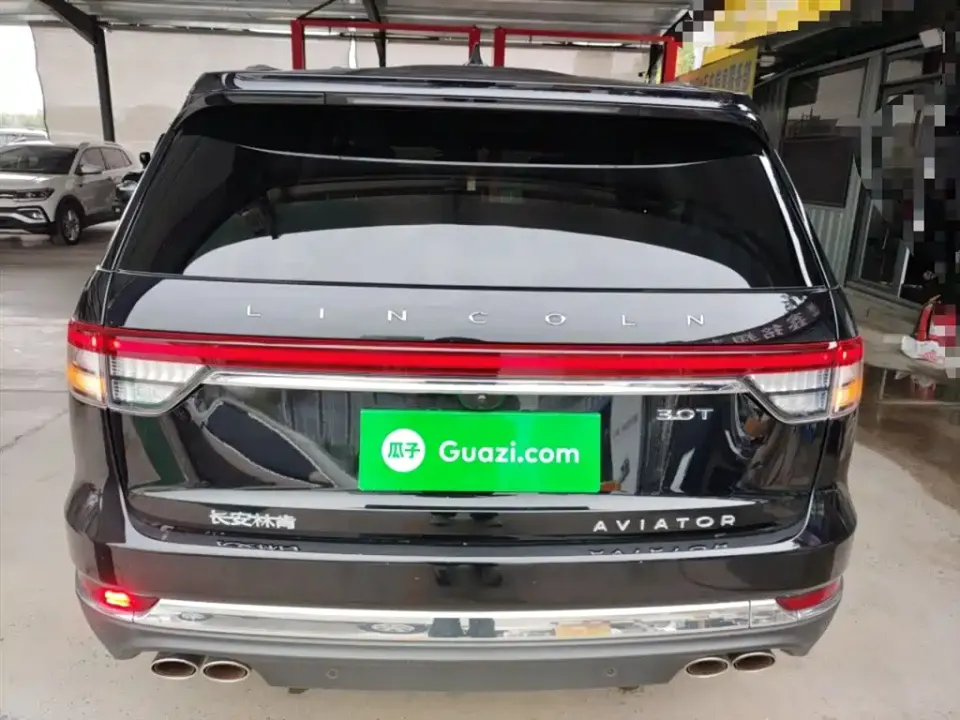 Lincoln Aviator