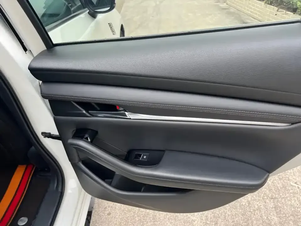 Mazda 3 Axela