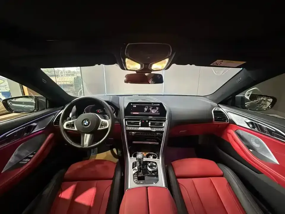 BMW 8 Series