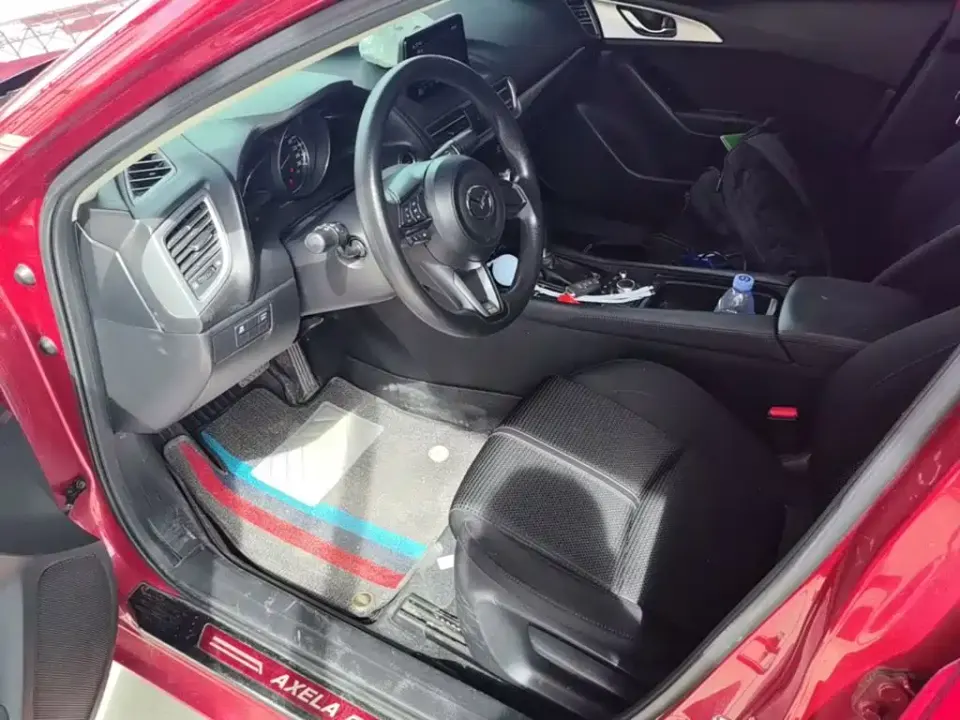 Mazda 3 Axela