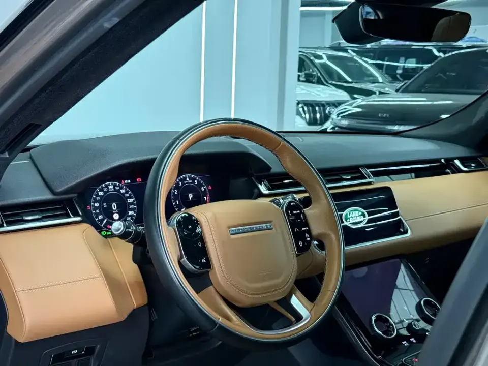 Land Rover Velar