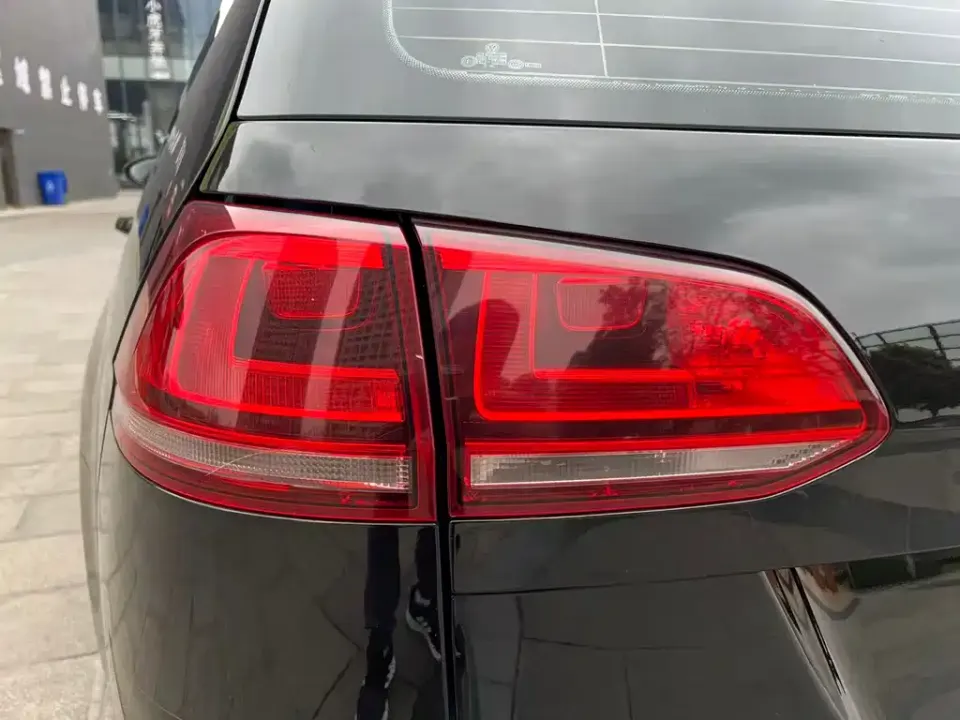 Volkswagen Golf (Import)