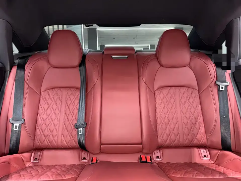 Audi A7L