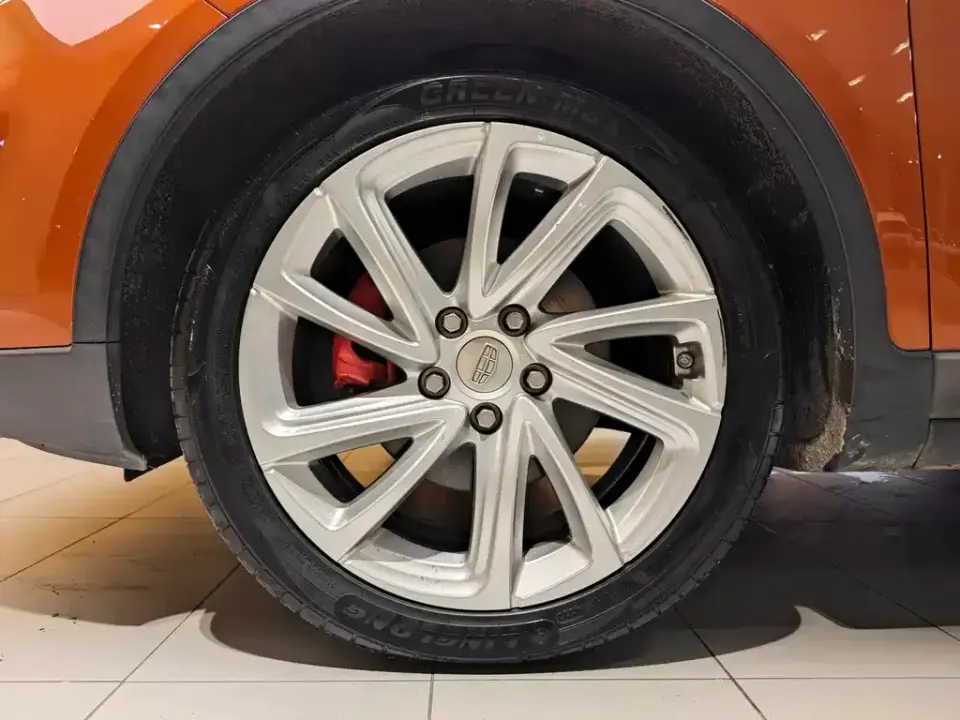 Geely Emgrand GS