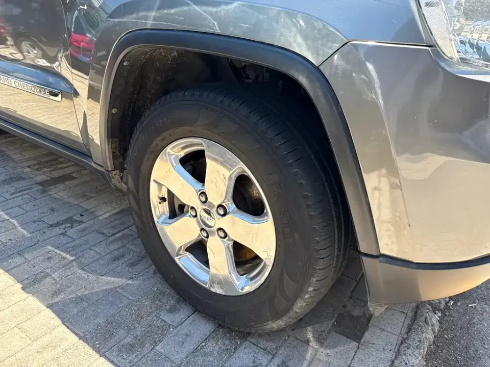 Jeep Grand Cherokee (Import)