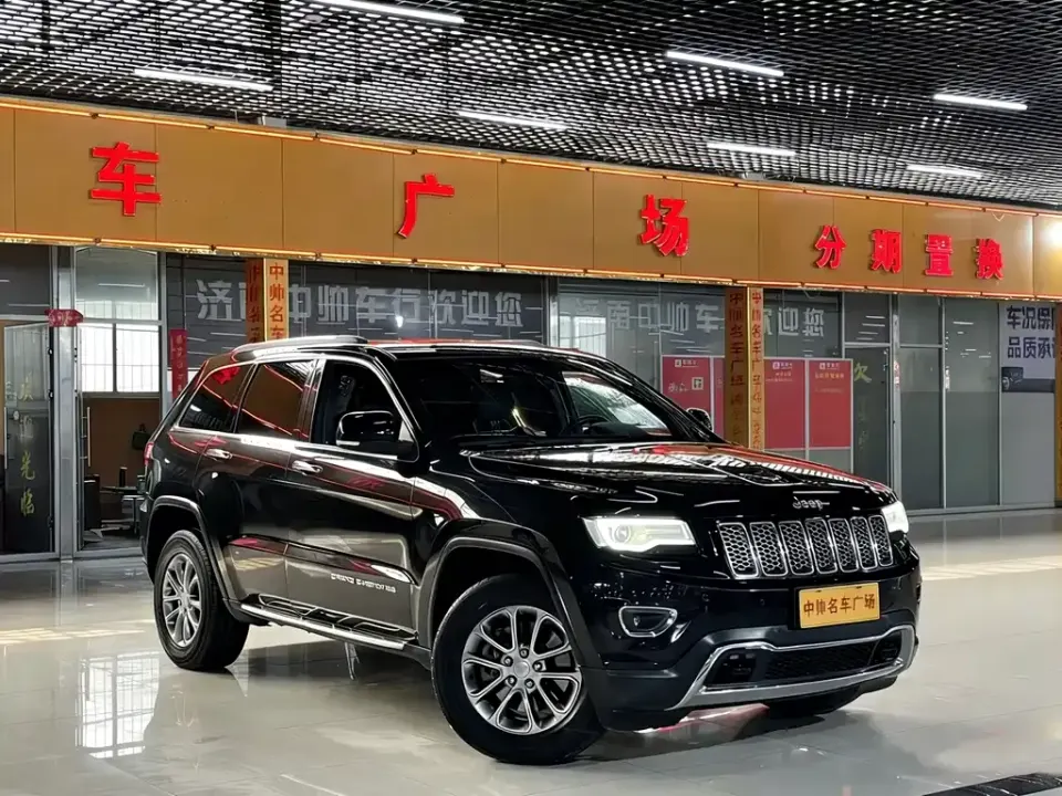 Jeep Grand Cherokee (Import)