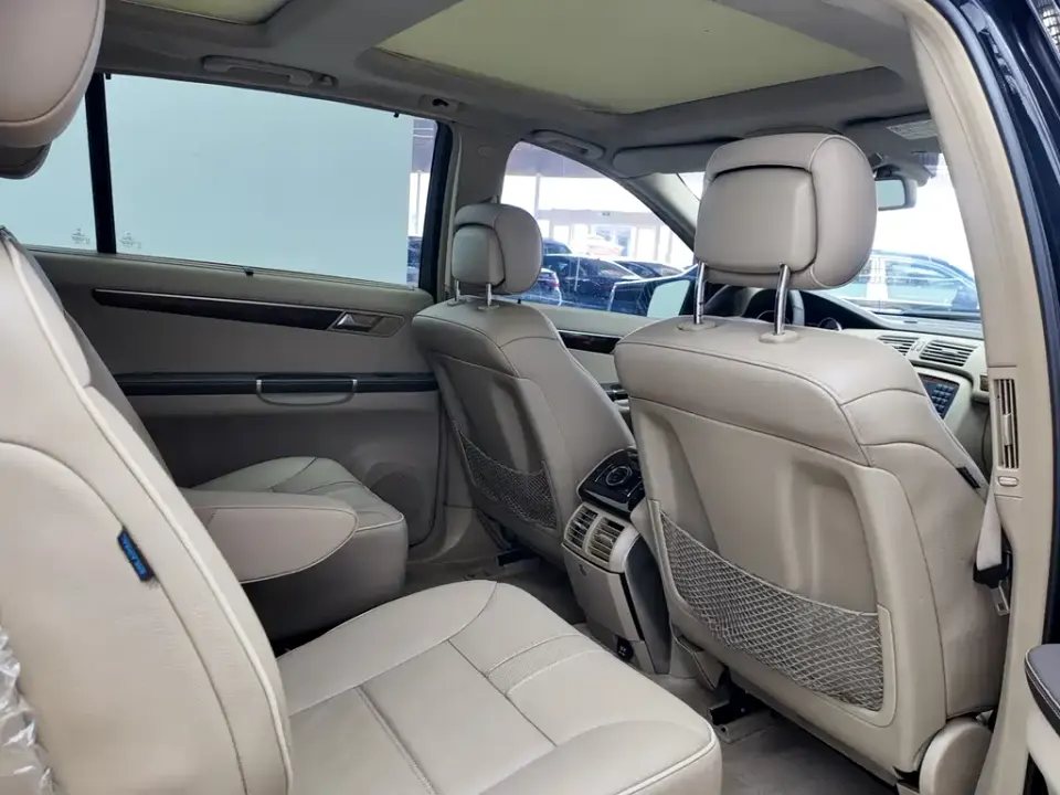 Mercedes-Benz R-Class