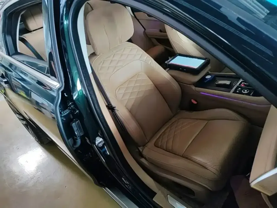Jaguar XFL