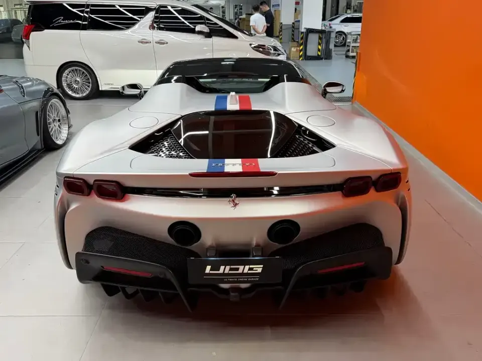 Ferrari SF90