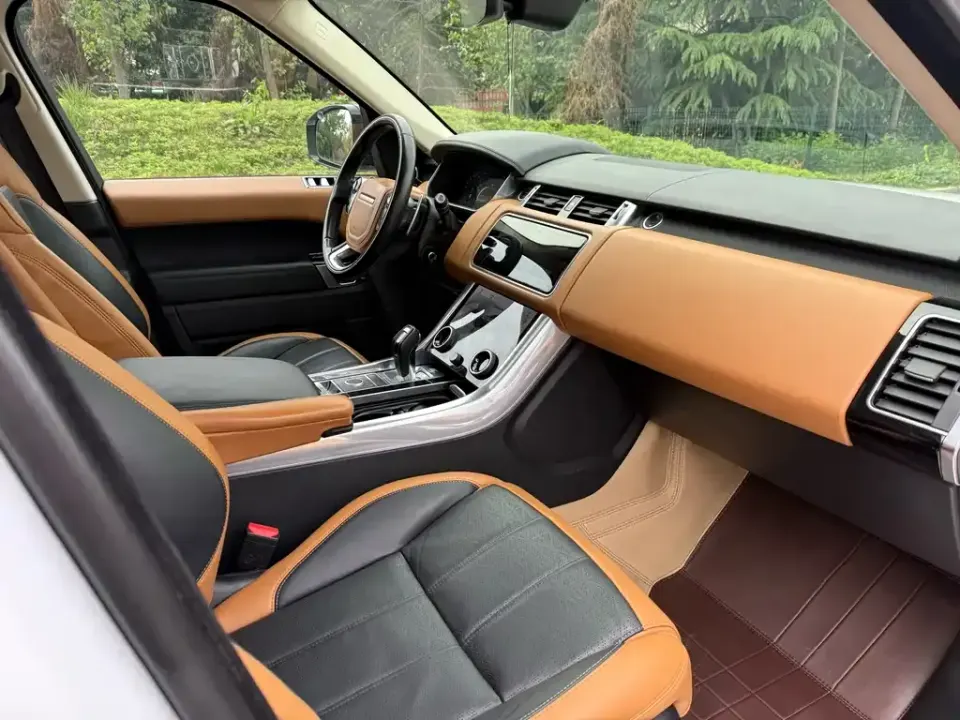 Land Rover Sport