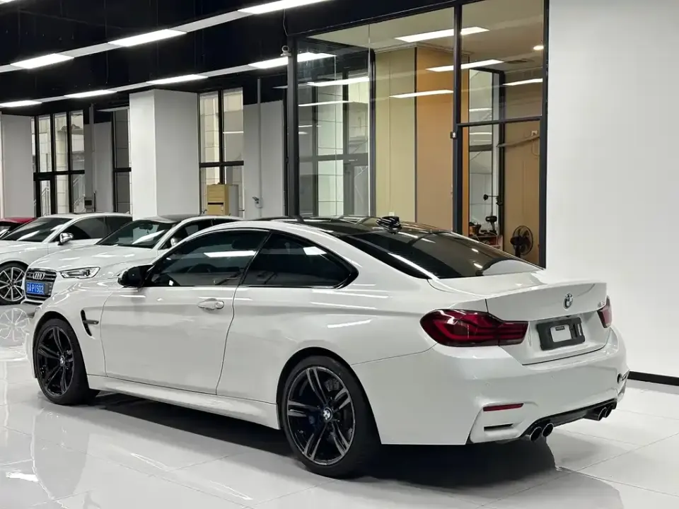 BMW M4