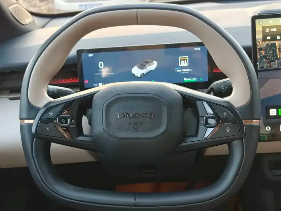 Lynk & Co 20