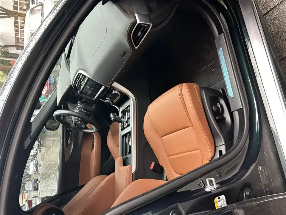 Jaguar XEL