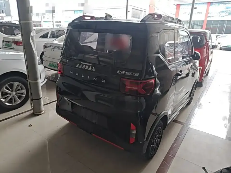 Wuling MINIEV
