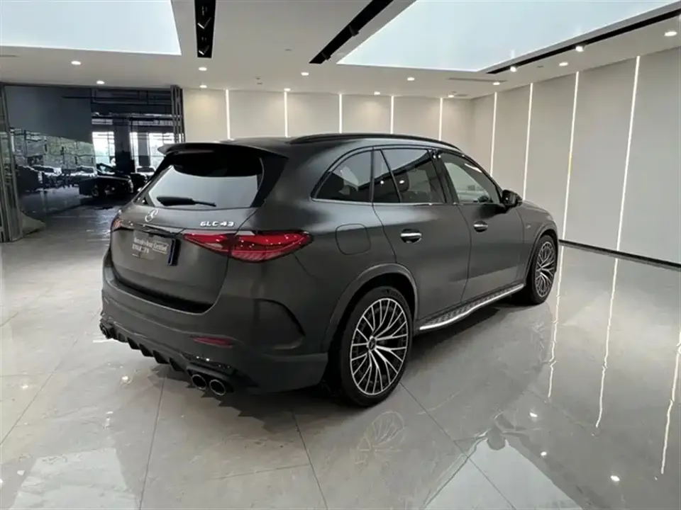 Mercedes-Benz GLC AMG
