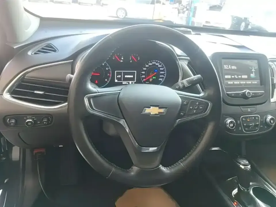 Chevrolet Malibu XL