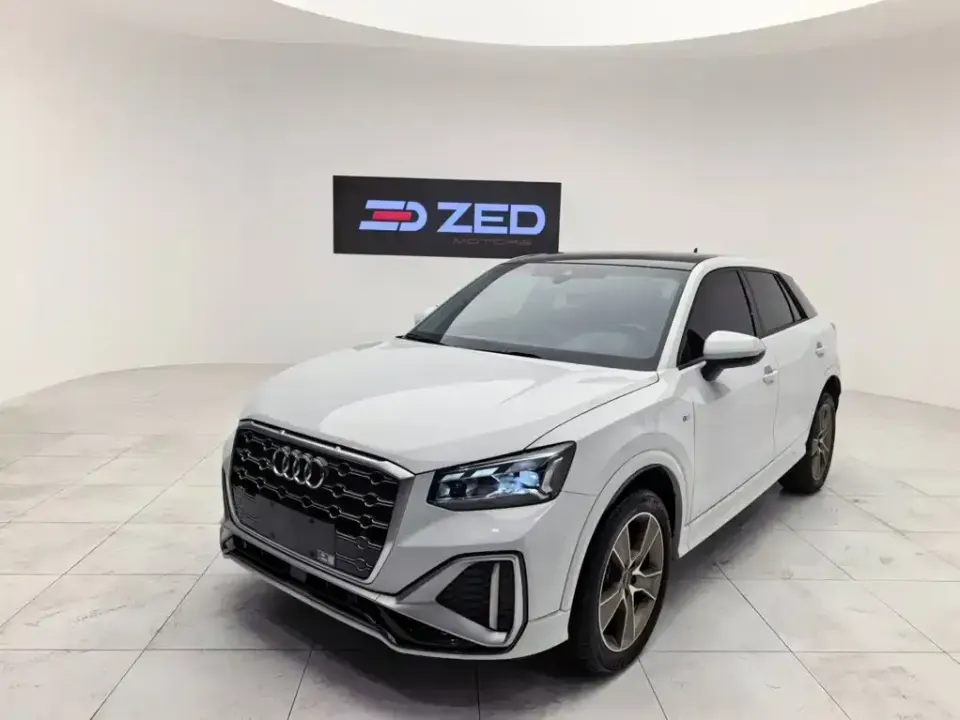 Audi Q2L