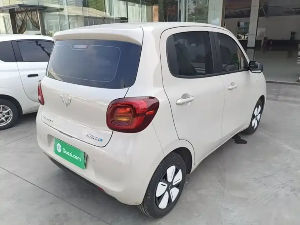 Wuling MINIEV