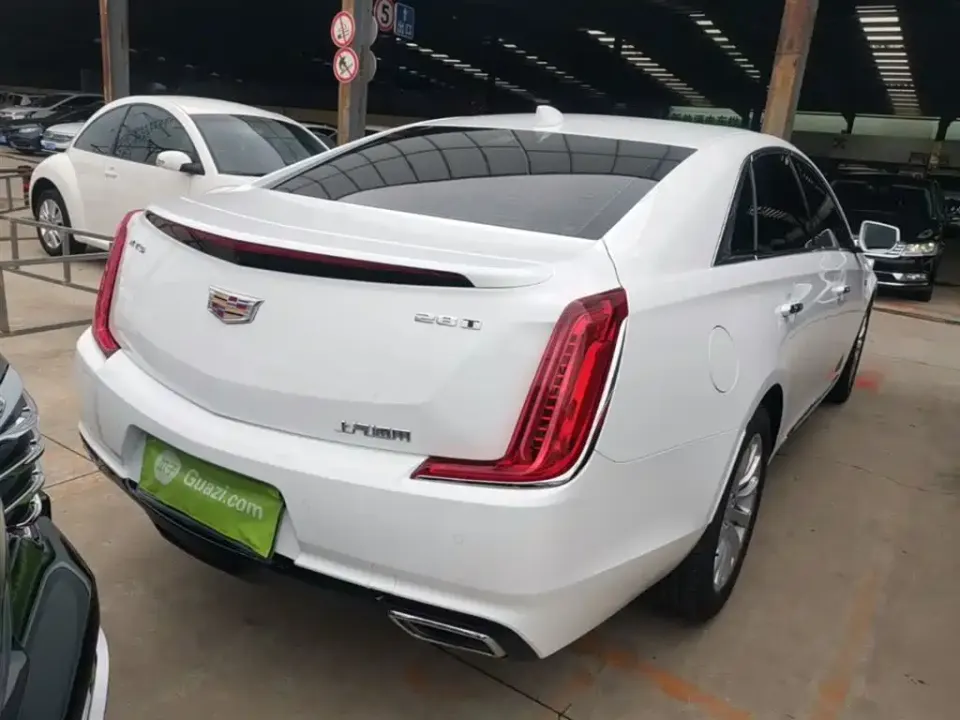 Cadillac XTS