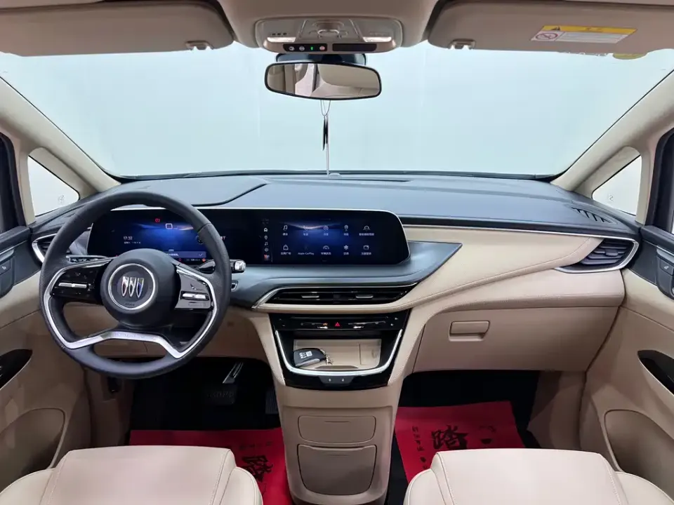 Buick GL8 Hybrid