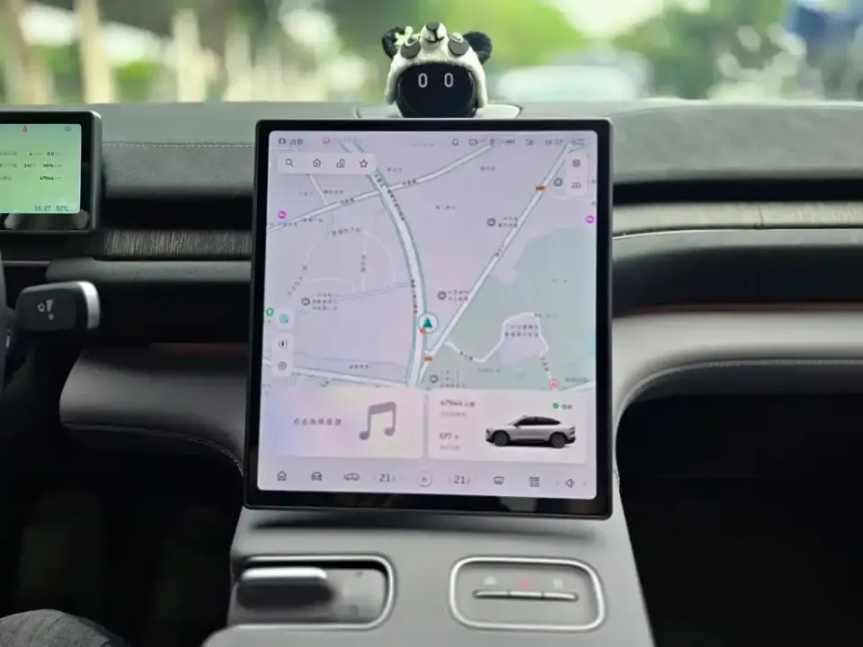 Nio EC6