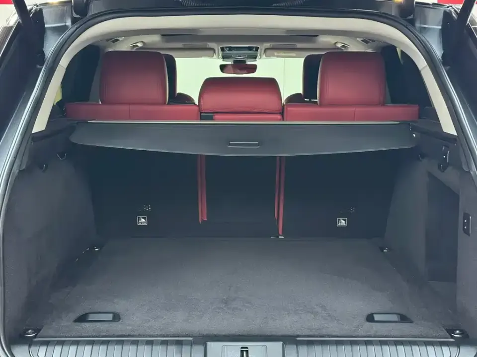 Land Rover Sport