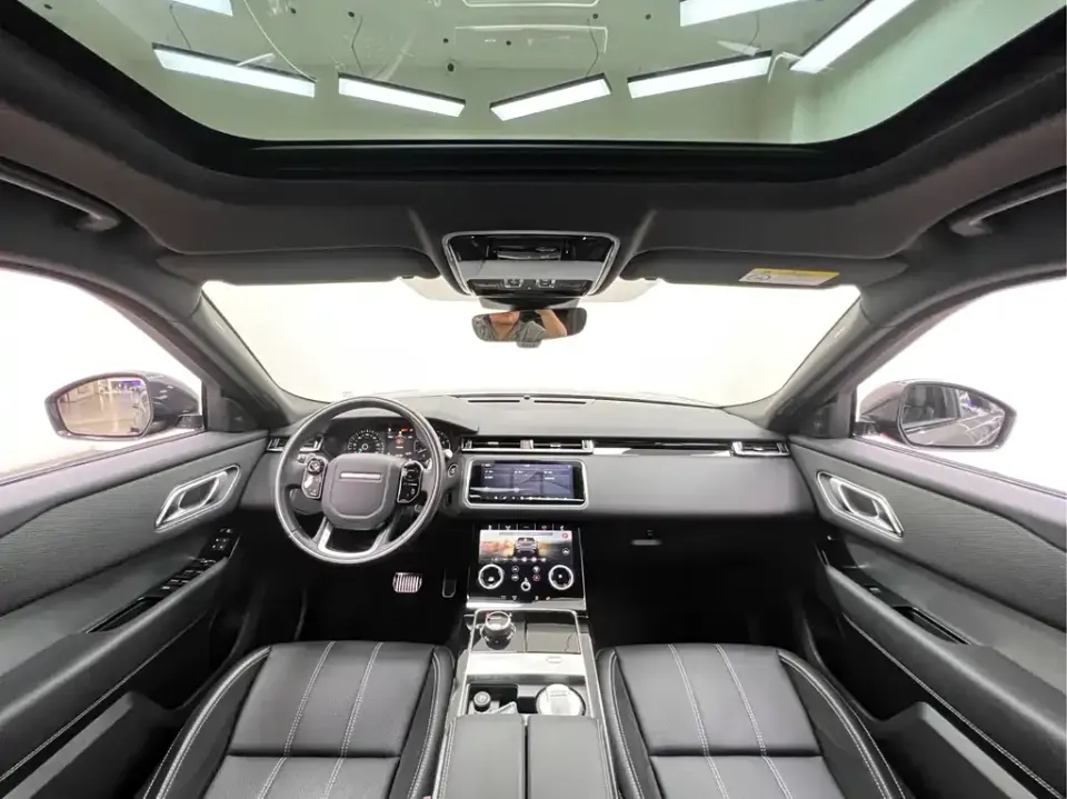 Land Rover Velar